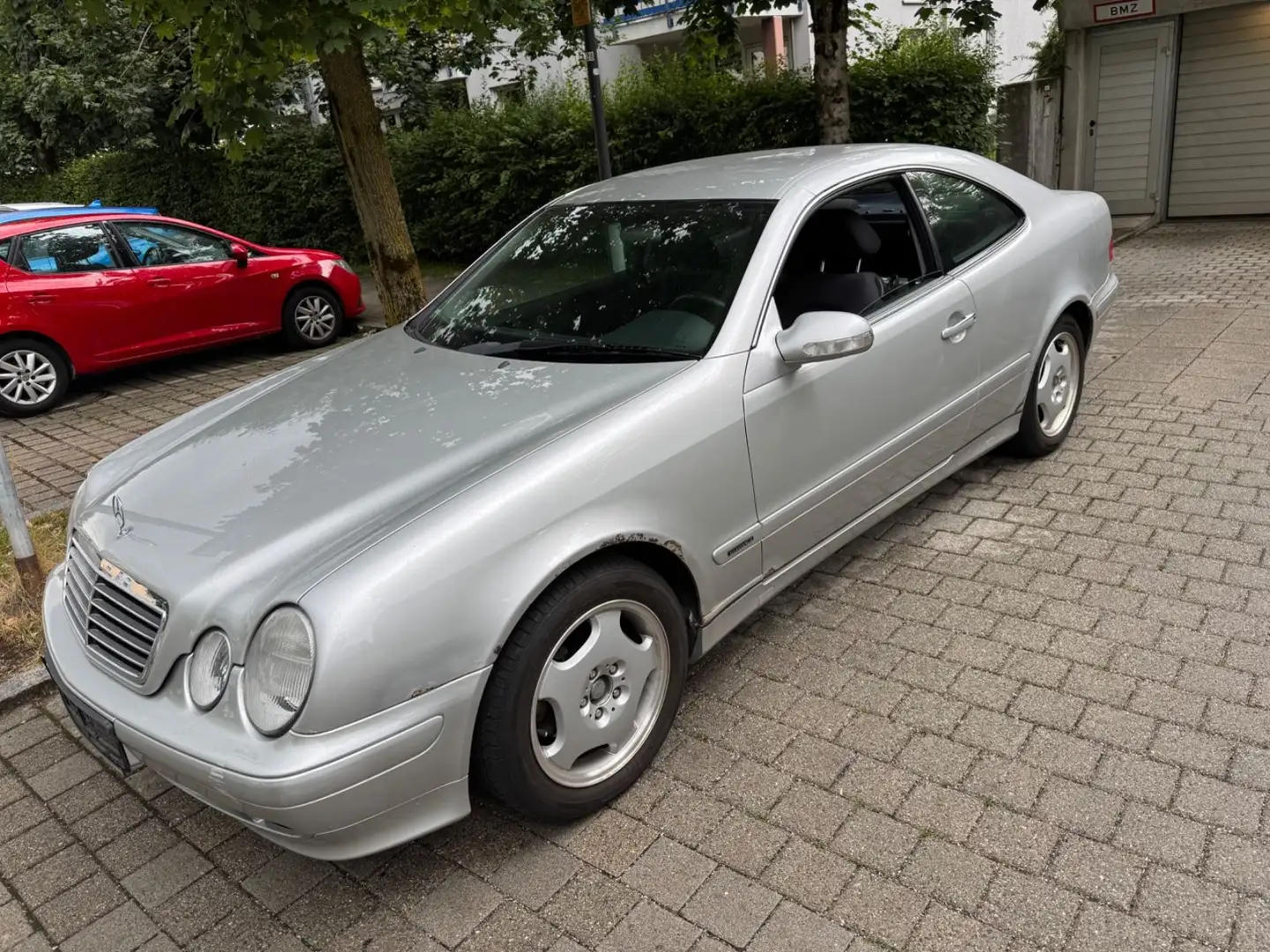 Mercedes-Benz CLK 200 ELEGANCE Plateado - 1