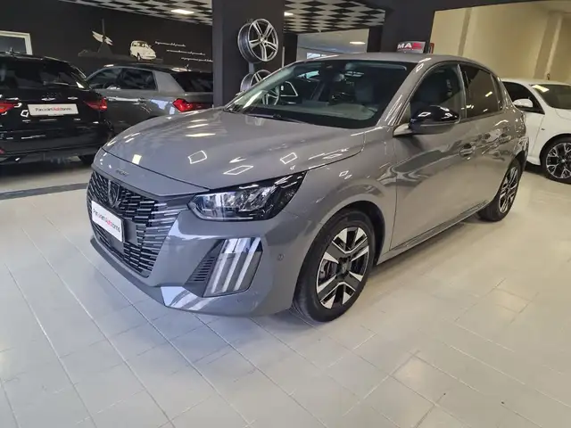 Peugeot 208 view 3