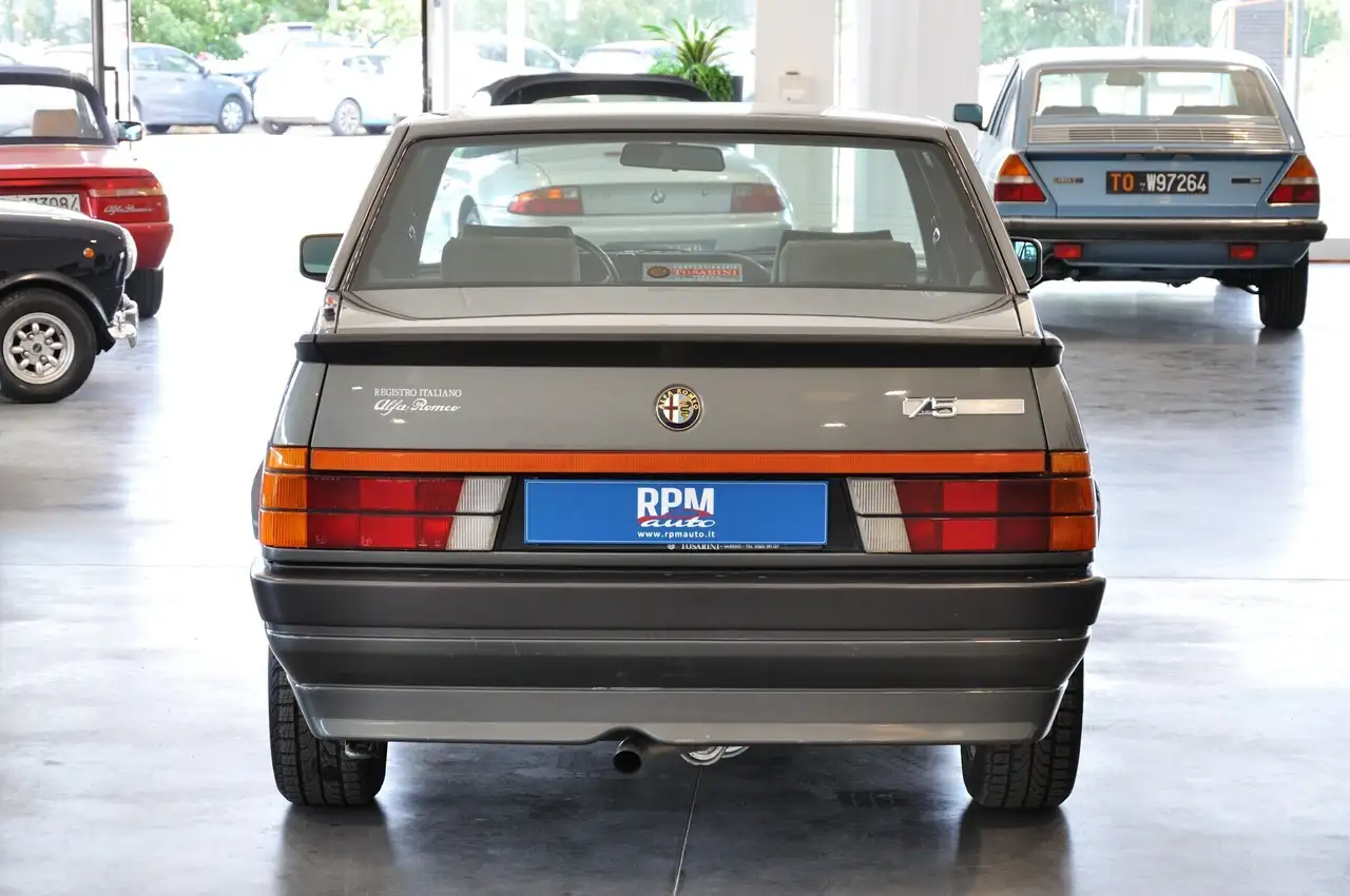 Alfa Romeo 75 2.0i Twin Spark CRS RIAR targa MI, foto 5