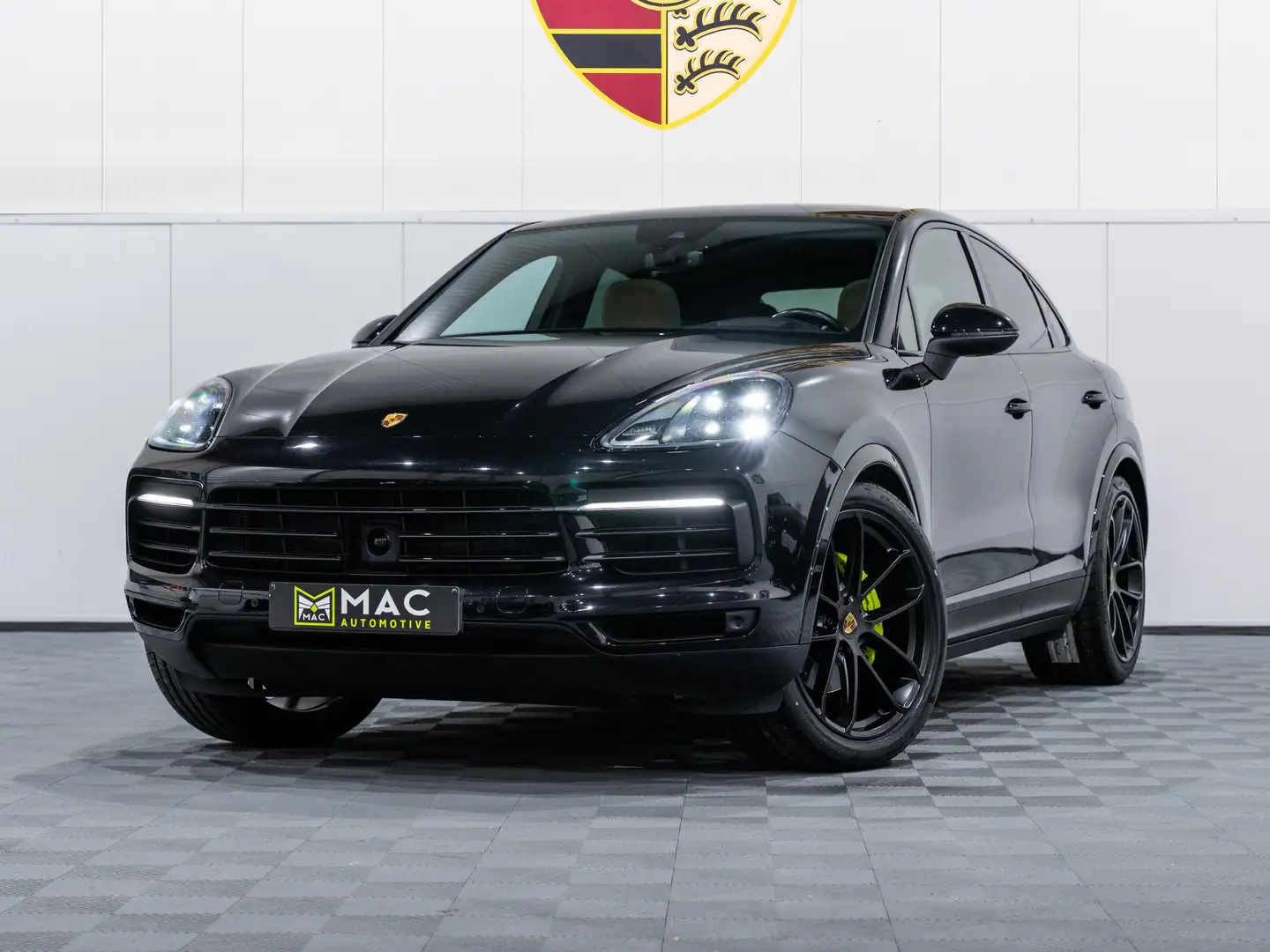 Porsche Cayenne Coupe Hybride 22inch/Achteras/Head Up/Sportuitlaat Noir - 1
