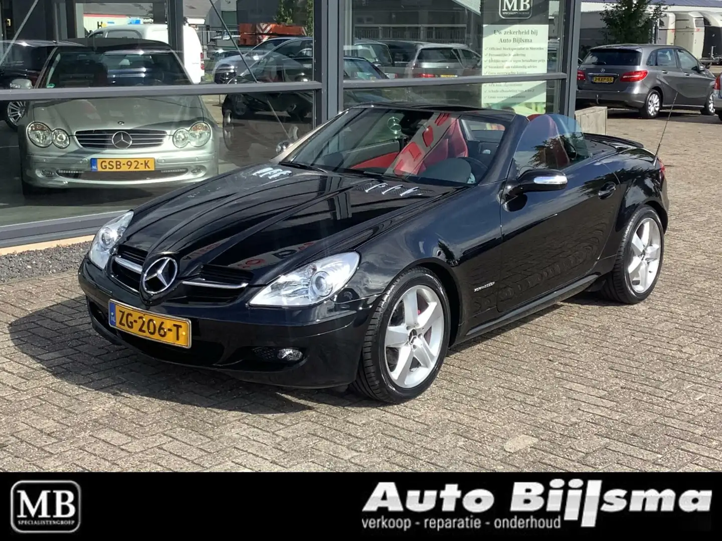 Mercedes-Benz SLK 200 k, lederen bekleding, cruise, airco, zeer net, Zwart - 1