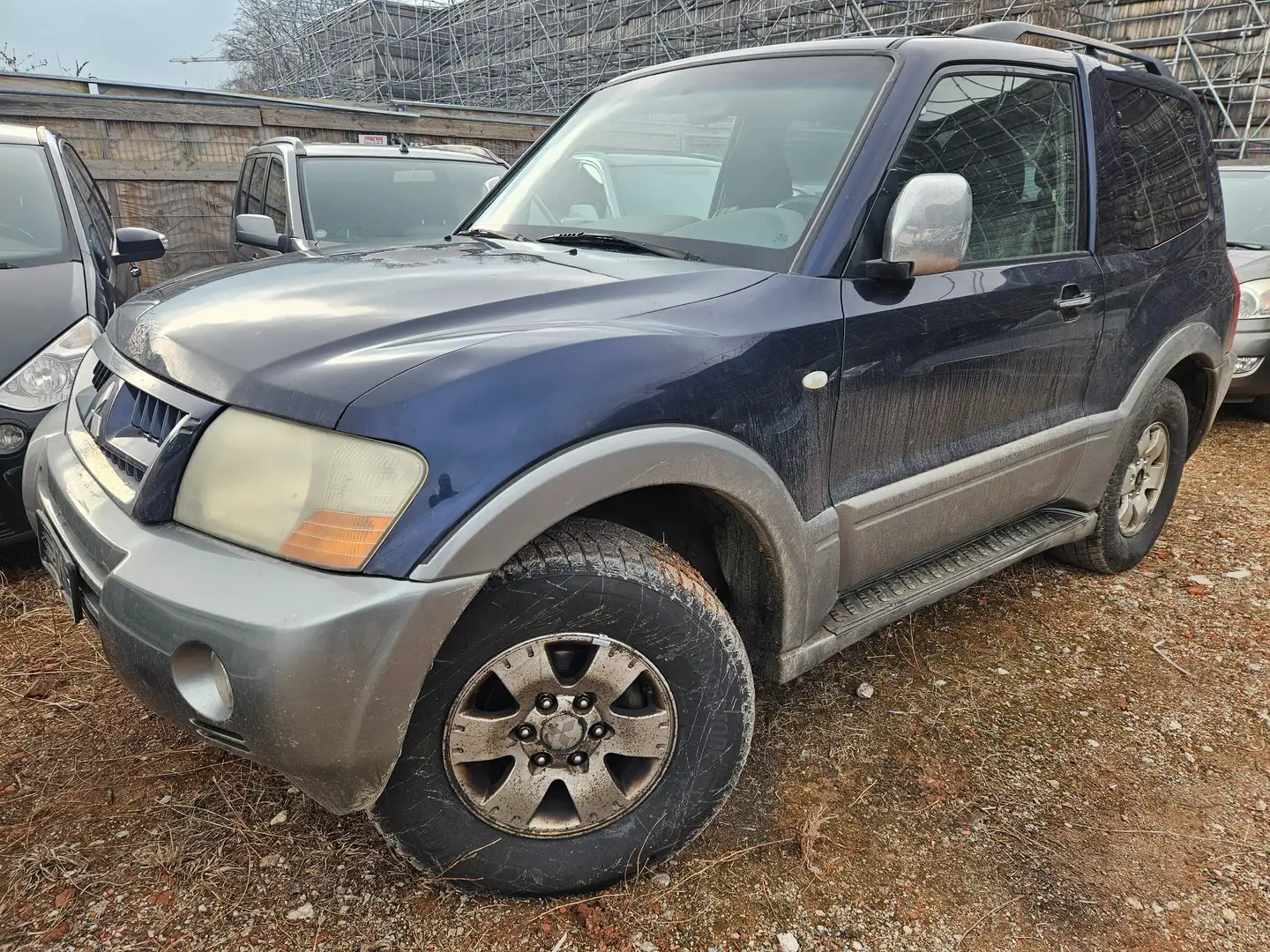 Mitsubishi Pajero 3,2DID AUTOMATIK LEDER TOP!!! Blau - 1