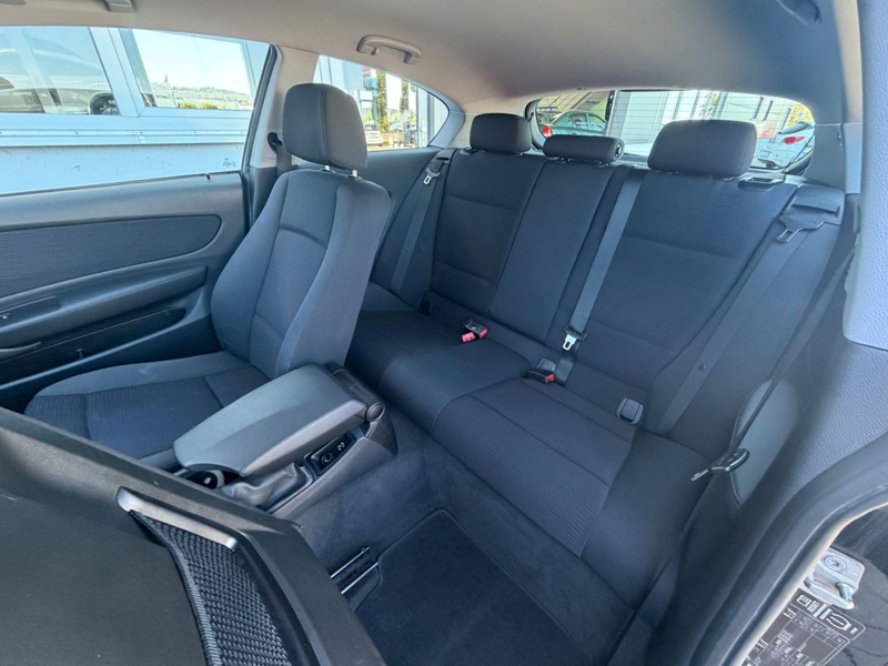 BMW 116 1er- 116i (2,0Ltr) 116i — photo 11