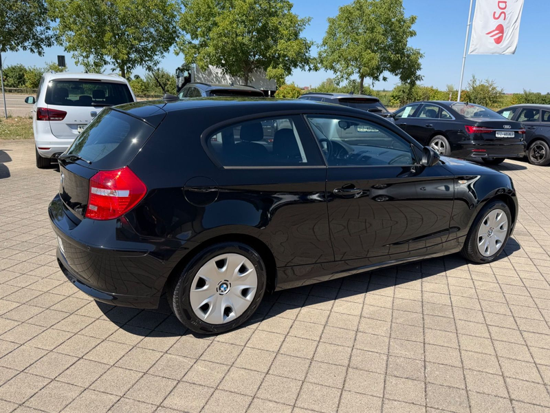 BMW 116 1er- 116i (2,0Ltr) 116i — photo 4
