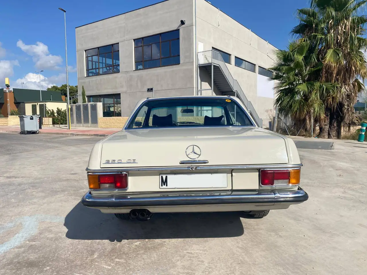 Mercedes-Benz W 114/115 Strich-Acht 250CE, foto 5
