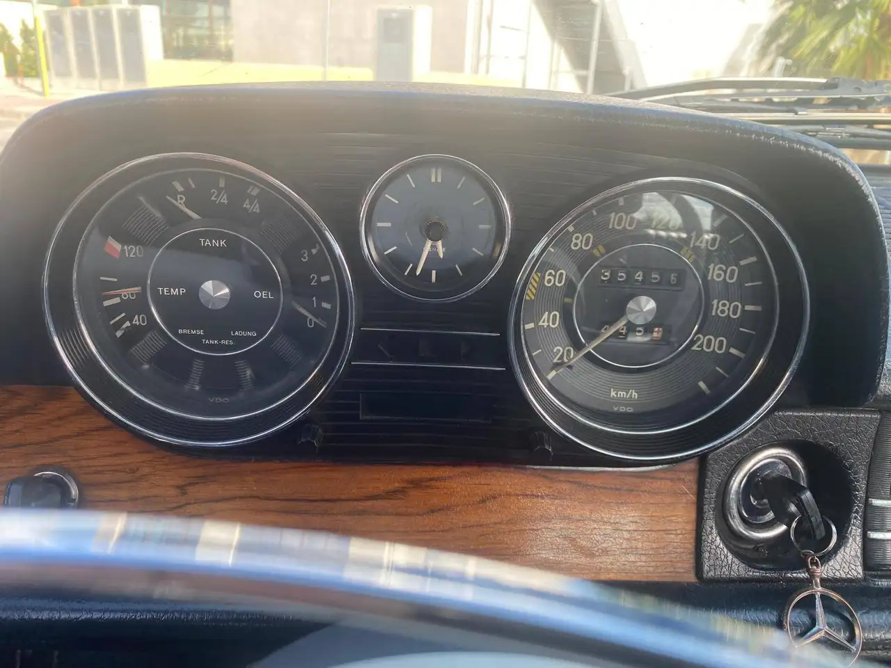 Mercedes-Benz W 114/115 Strich-Acht 250CE, foto 11