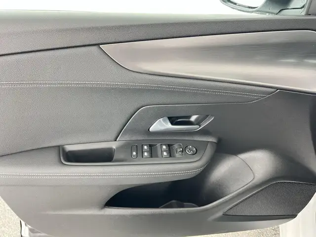 Opel Mokka view 11