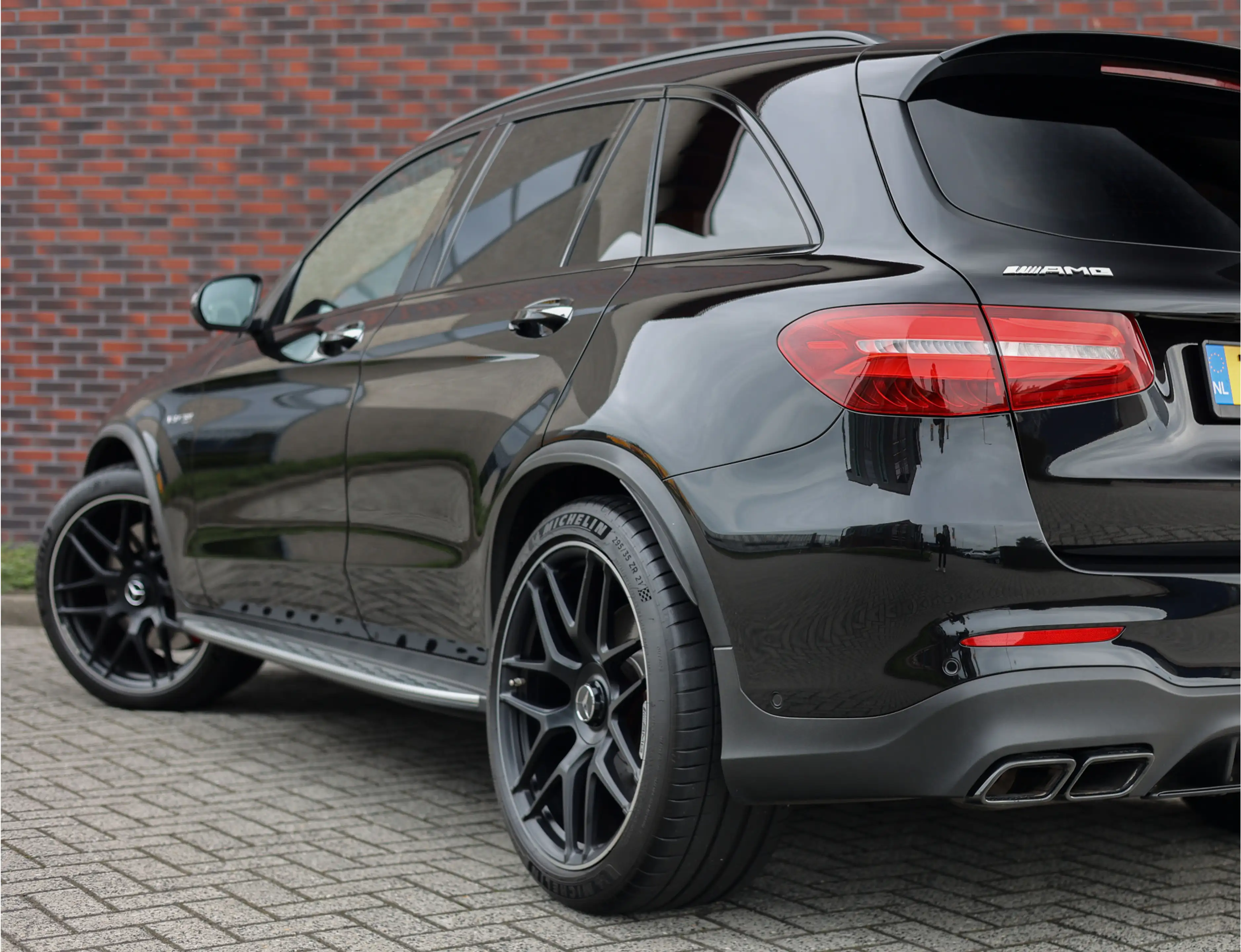 Mercedes-Benz GLC 63 AMG 63S 4MATIC+ | AMG Drivers Pack - Burmester — photo 9