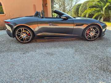 F-Type Cabriolet 2L Essence 300 ch BVA8 Chequered-Flag