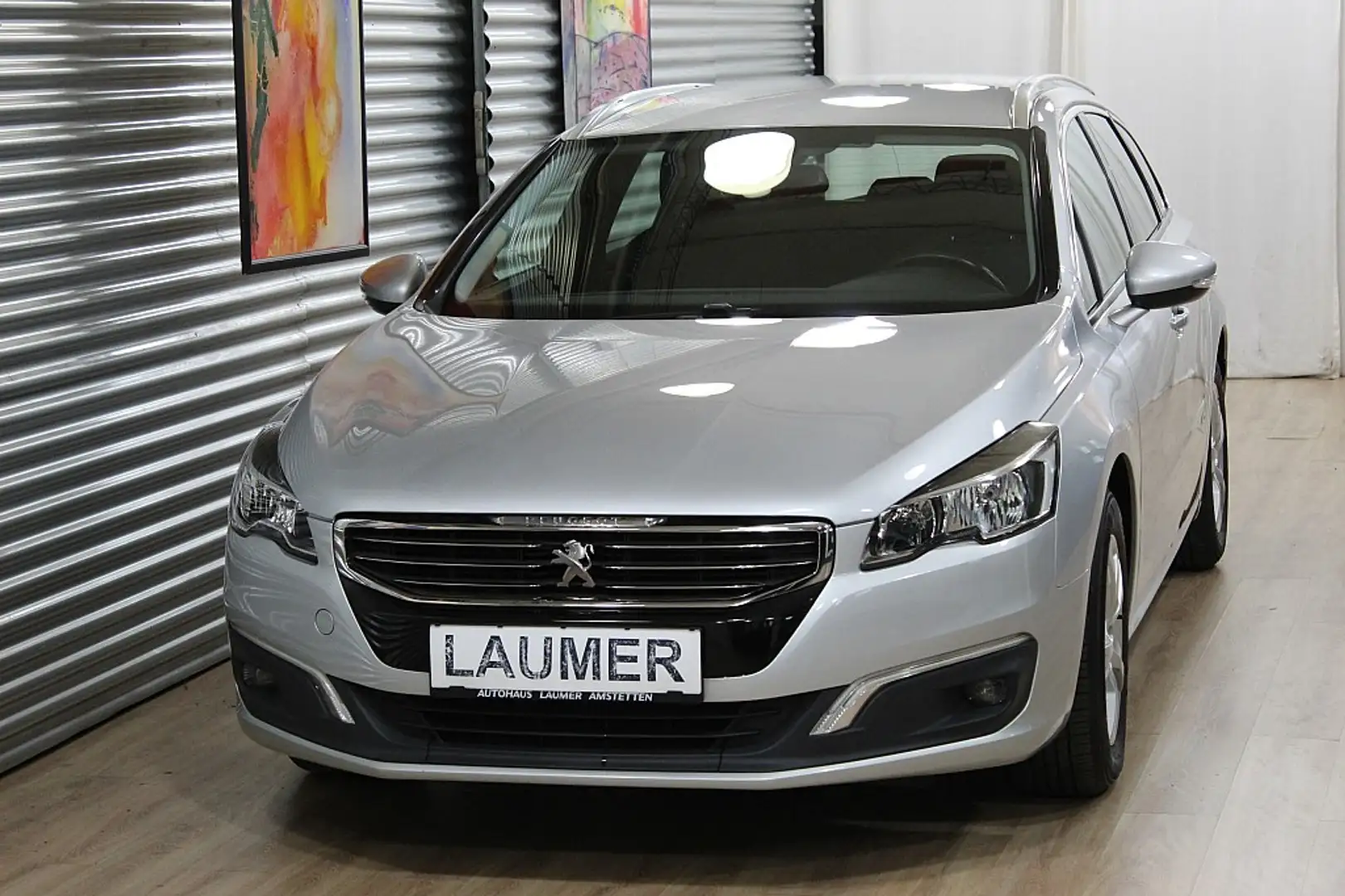Peugeot 508 SW 1,6 BlueHDI 120 S&S Active 6-Gang-Schaltgetr... Argent - 2