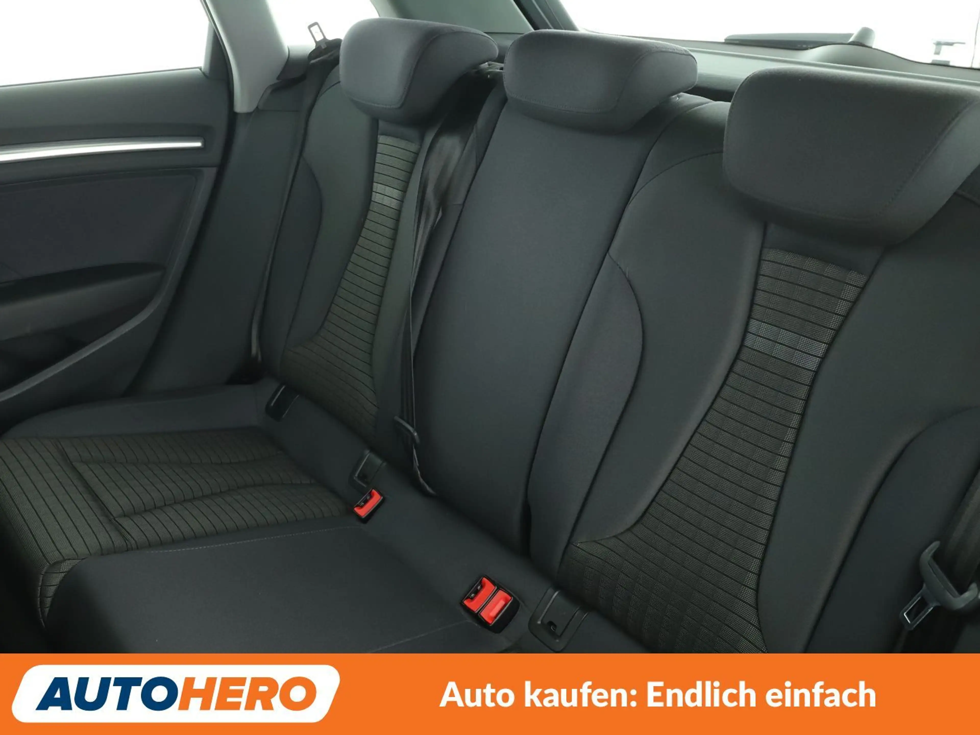 Audi A3 1.5 TFSI ACT sport Aut.*NAVI*XENON*TEMPO*PDC*SHZ* — photo 14