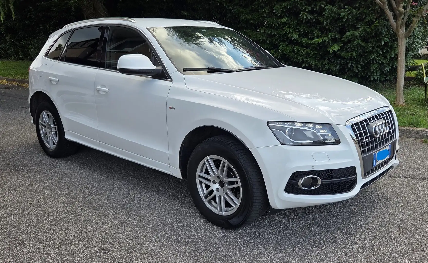 Audi Q5 Q5 2.0 tdi quattro 170cv s-line Bianco - 1