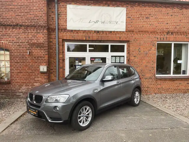 BMW X3 xDrive 20 d AHK+SHZ Bremse neu