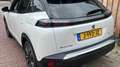 Peugeot e-2008 EV GT 50 kWh | Achterbank in delen neerklapbaar | Wit - thumbnail 2