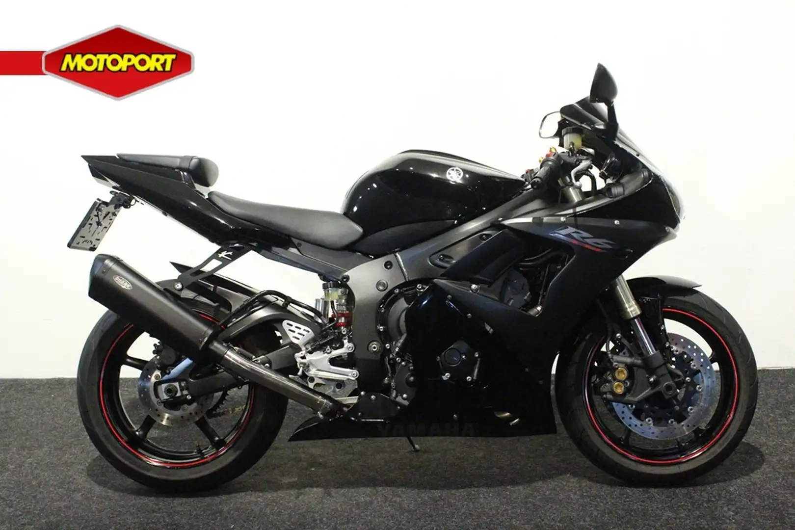 Yamaha YZF-R6 Zwart - 1