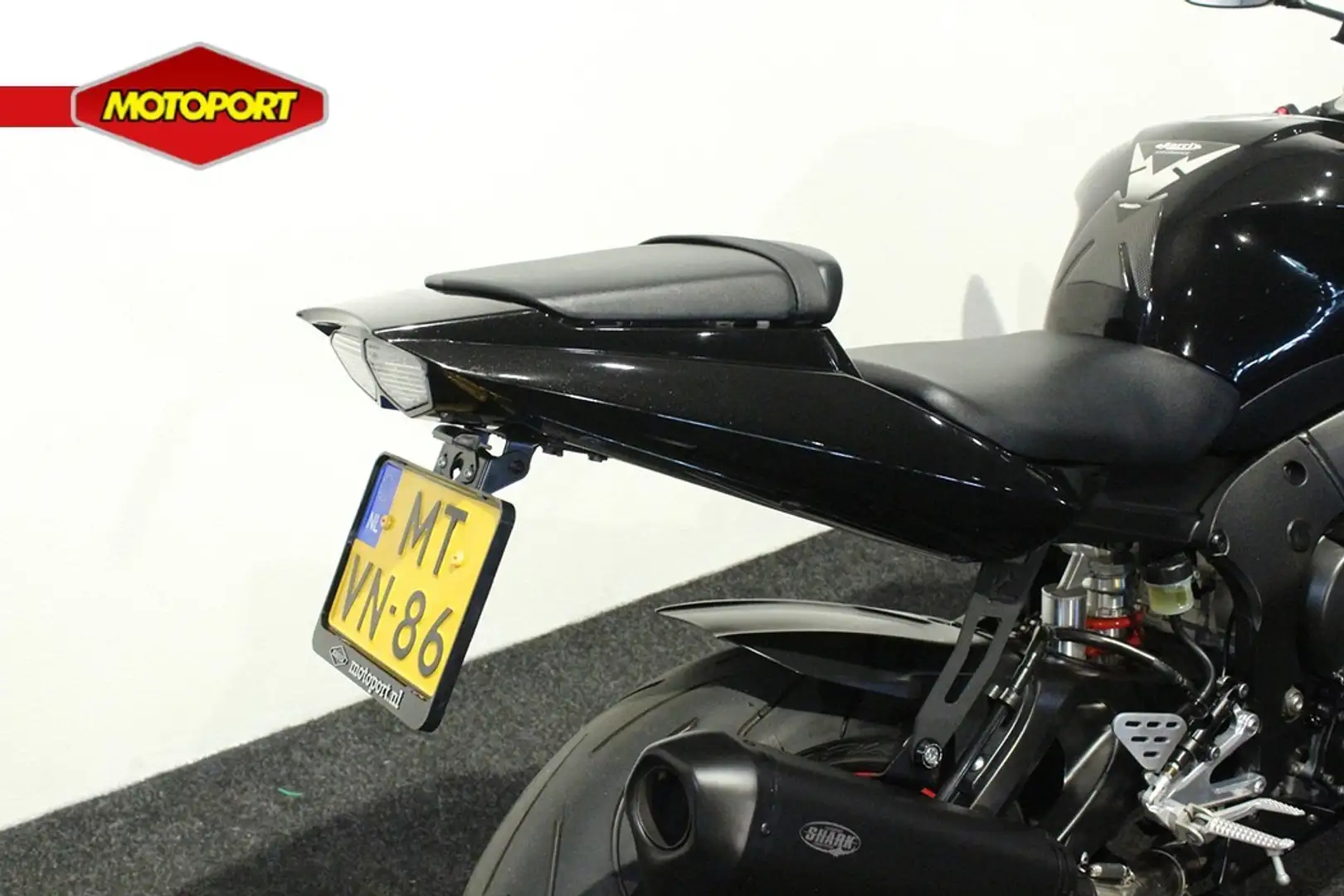 Yamaha YZF-R6 Zwart - 2
