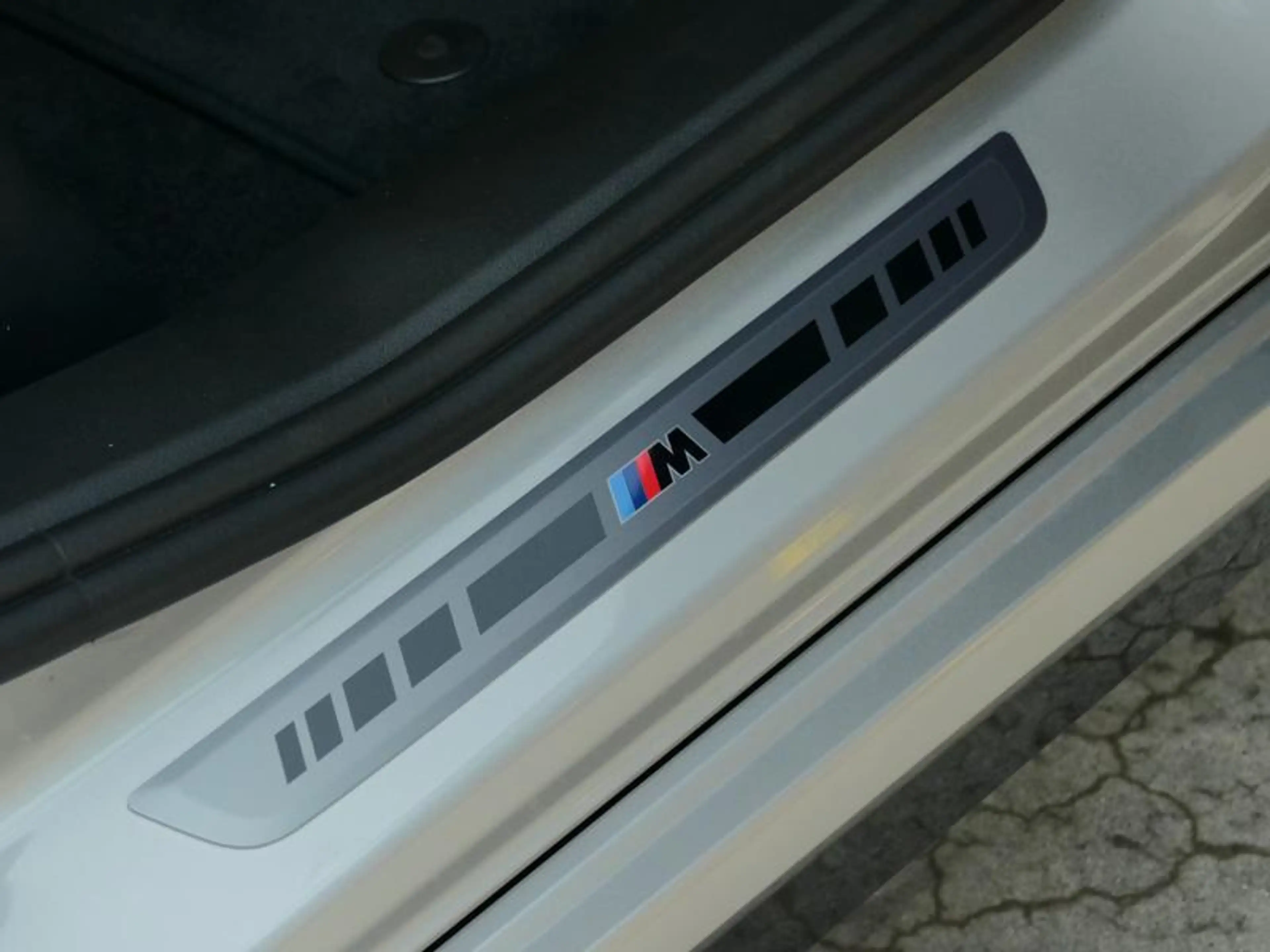 BMW iX3 iX3 50 xDrive M Sport Pro | TOWB | PANO | ICONIC G — photo 11