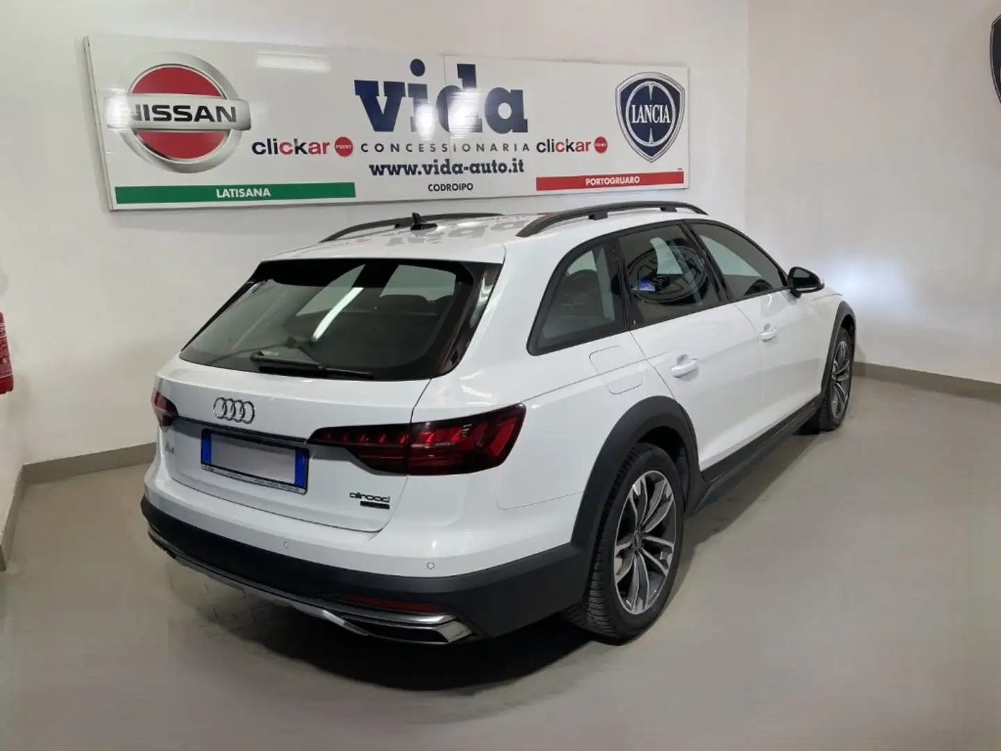 Audi A4 allroad 40 TDI 204 CV S tronic 7.000EURO OPT! Bianco - 2
