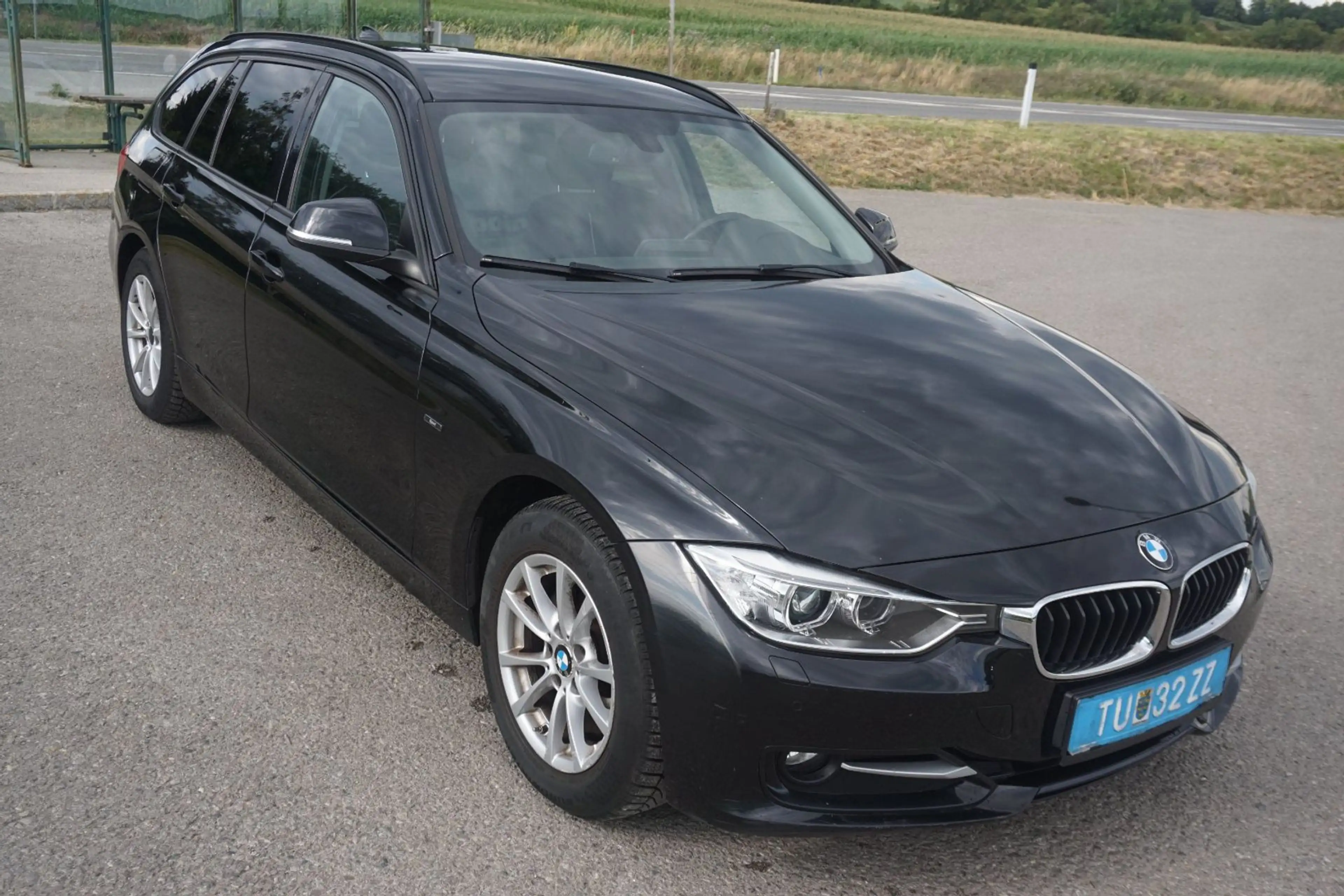 BMW 316 d Touring — photo 9