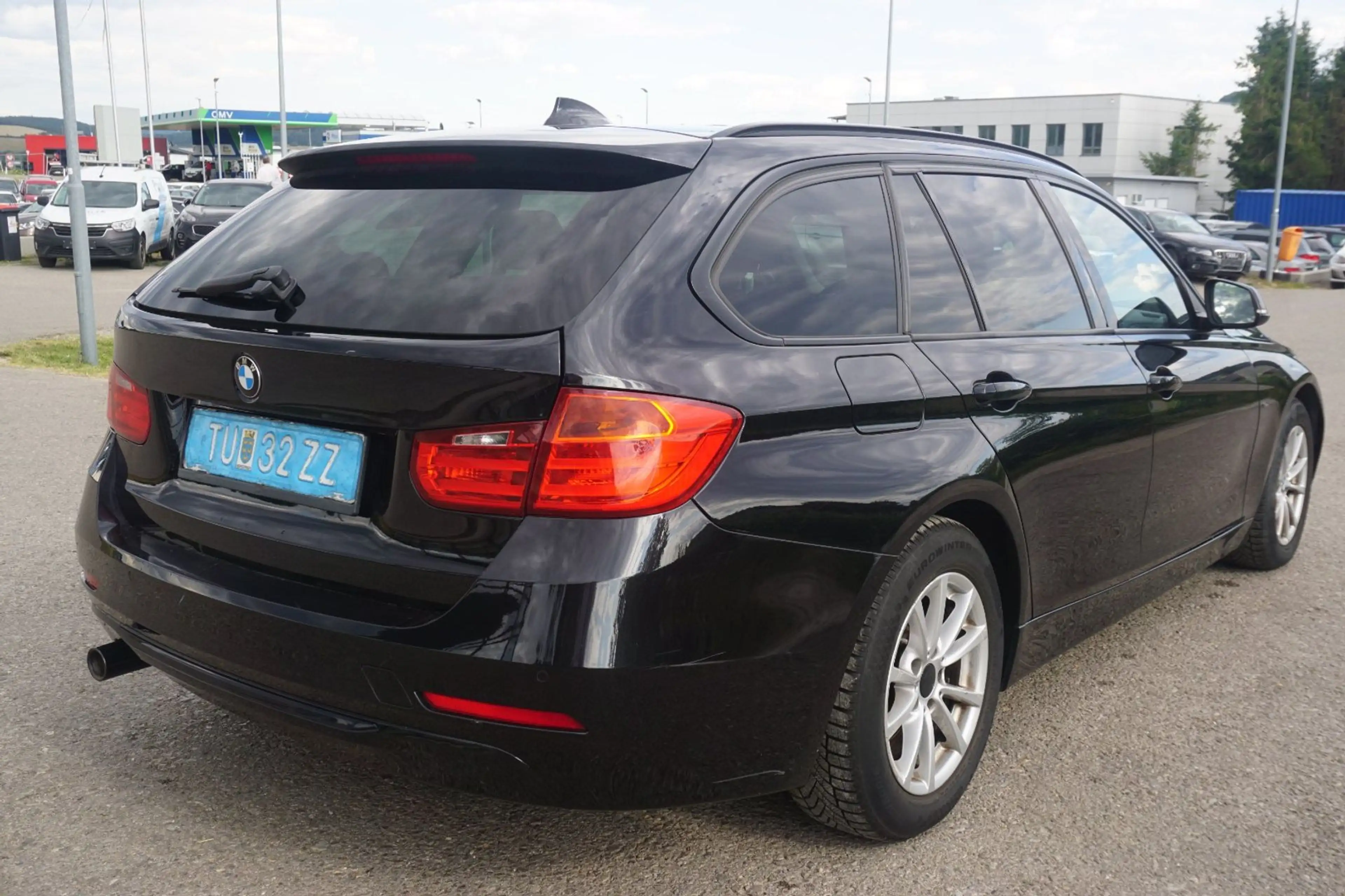 BMW 316 d Touring — photo 6