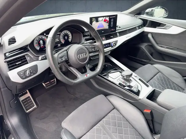 Audi A5 view 9