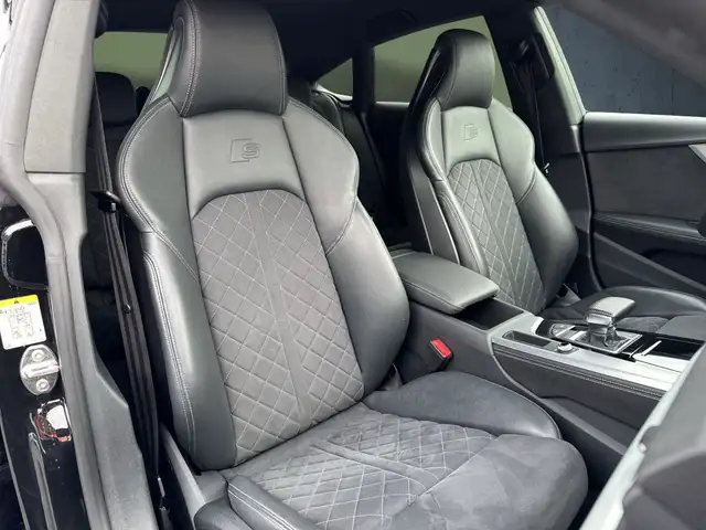 Audi A5 view 16