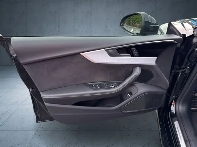 Audi A5 view 22