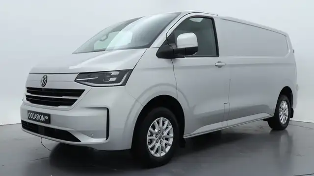 Volkswagen T7 Transporter e-Transporter L2H1 64kWh 160kW 218PK Style / Direc