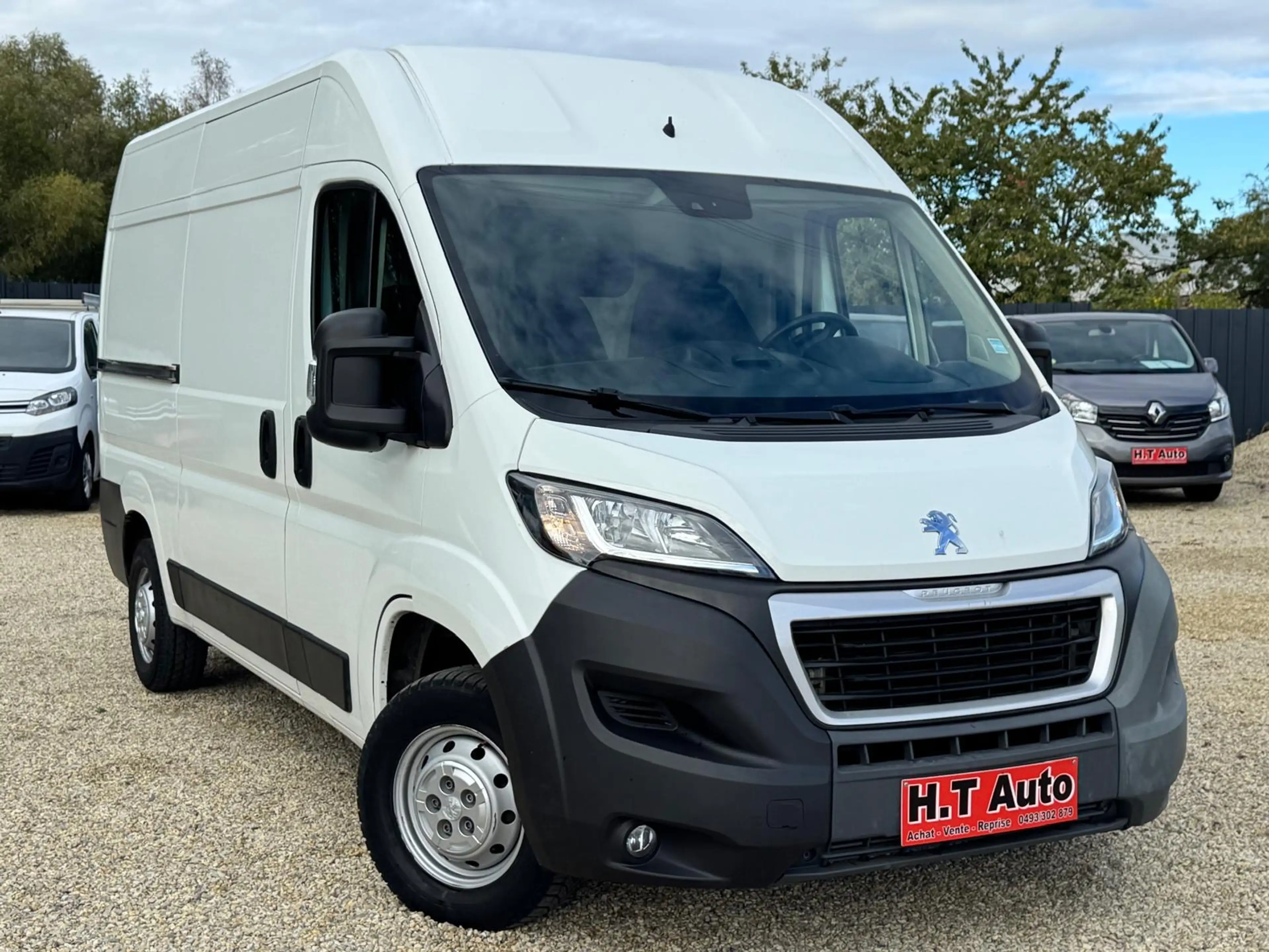 Peugeot Boxer 2.2 BlueHDi L2H2/Etat neuf/Garantie 1 an/Euro6 — photo 2