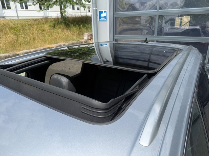 Volkswagen Touareg R-Line HEAD SHTZ SOFT LUFT AHK VIRT 21 — photo 12