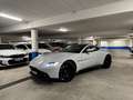 Aston Martin Vantage White Morning Frost V8 4.0 510hp - thumbnail 2