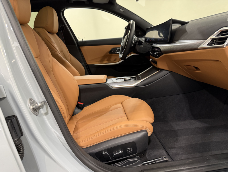 BMW 340 M340i xDrive Touring Pro Standhzg AHK ACC 360° — photo 11