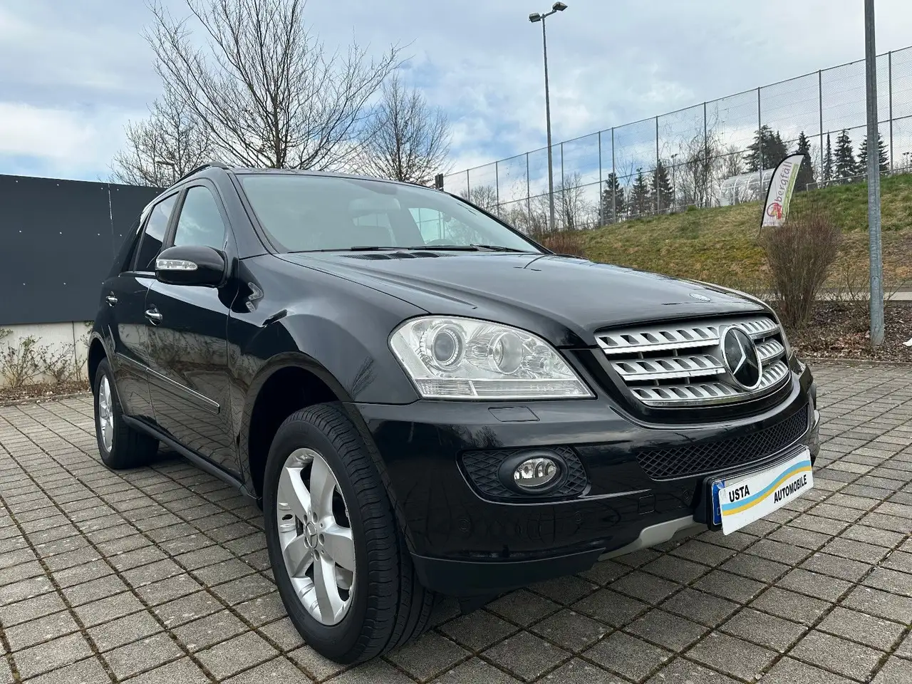 Mercedes-Benz ML 500