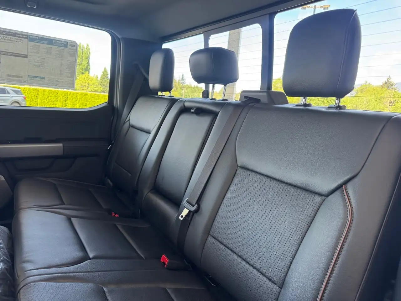 Ford F 350 снимка Ford F 350