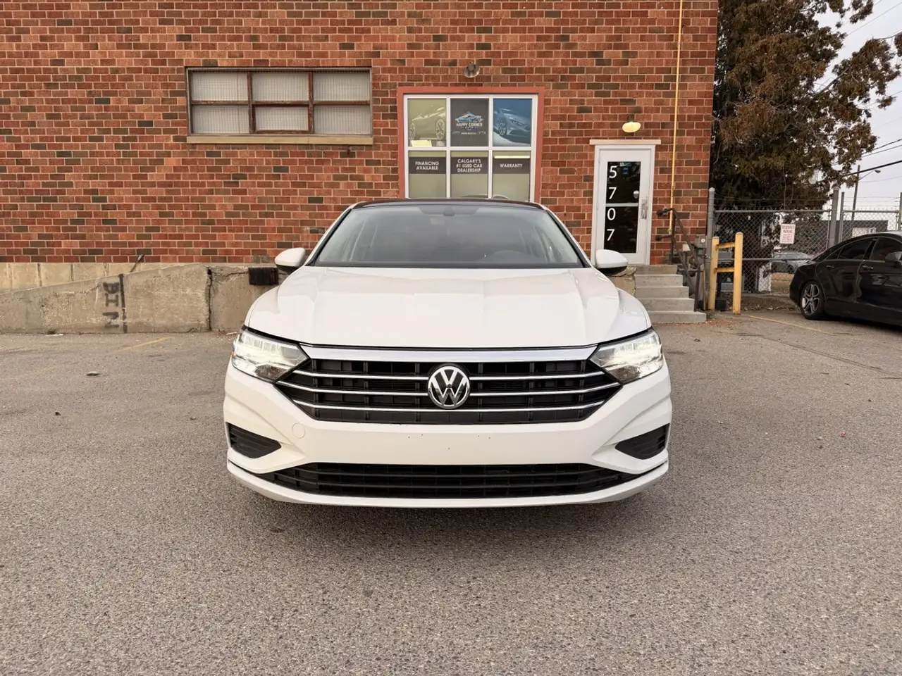 Volkswagen Jetta снимка Volkswagen Jetta