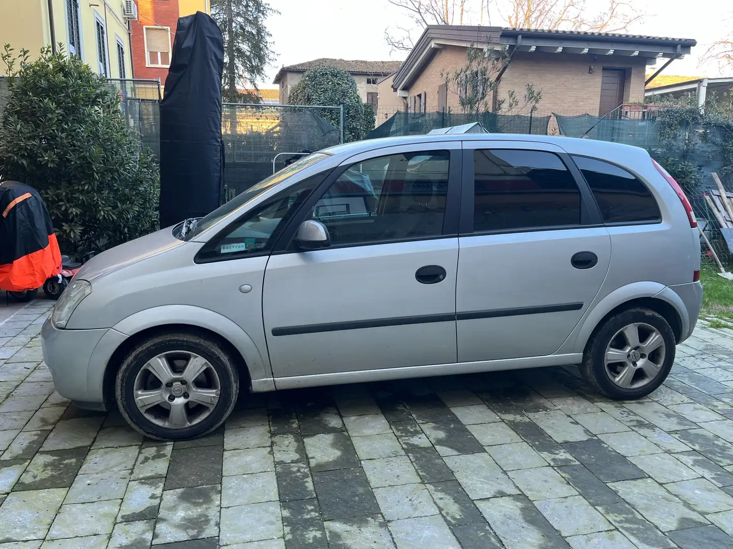 Opel Meriva 1.6 16V Cosmo - 2