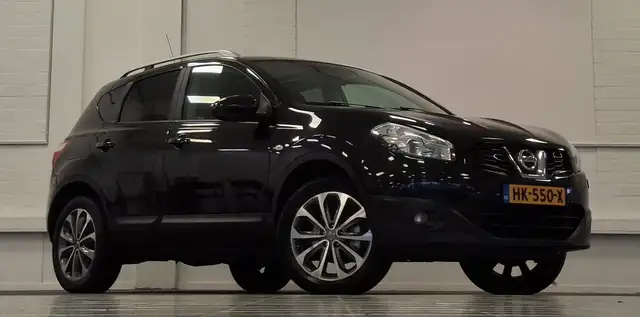 Nissan Qashqai view 2