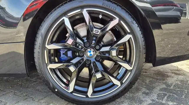 BMW M view 5