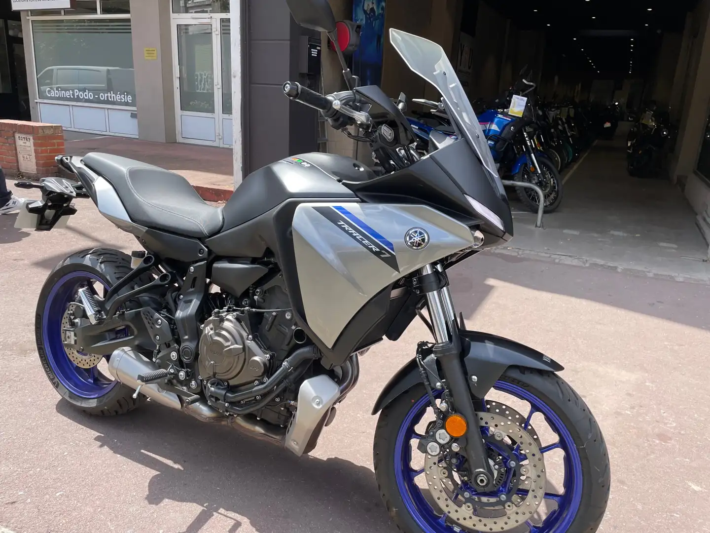 Yamaha Tracer 7 Gris - 2