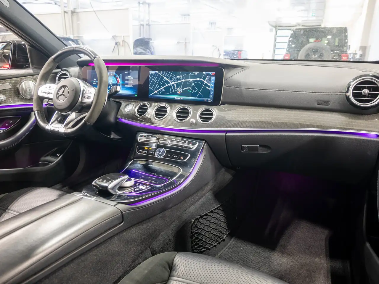 Mercedes-Benz E-Class photo Mercedes-Benz E-Class