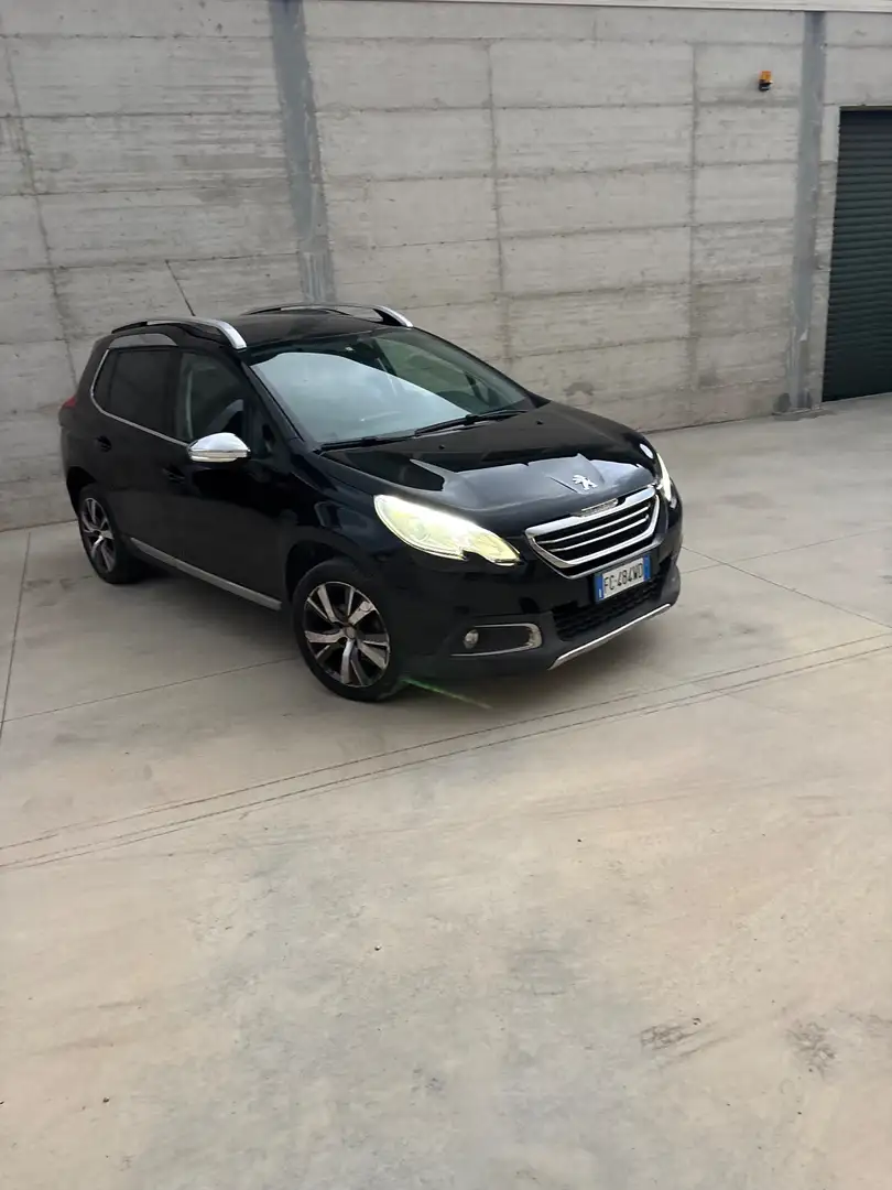 Peugeot 2008 BlueHDi 100 Allure Nero - 1
