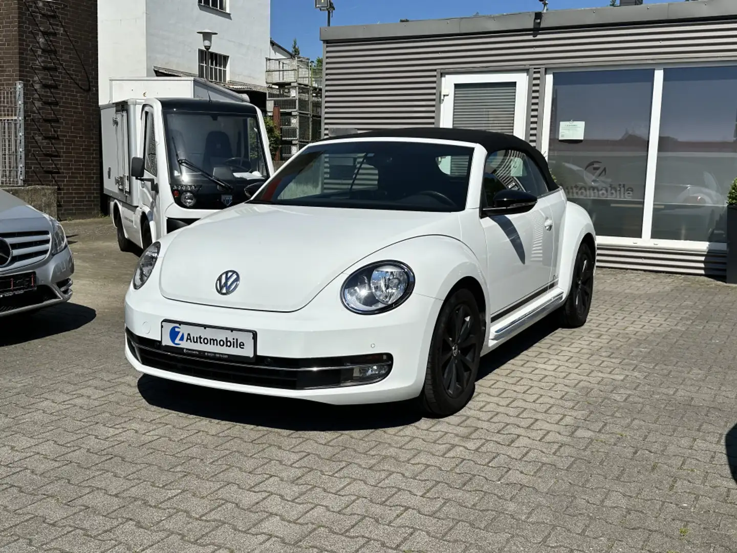 Volkswagen Beetle 1.2 TSI Cabriolet Club Navi Blanc - 2