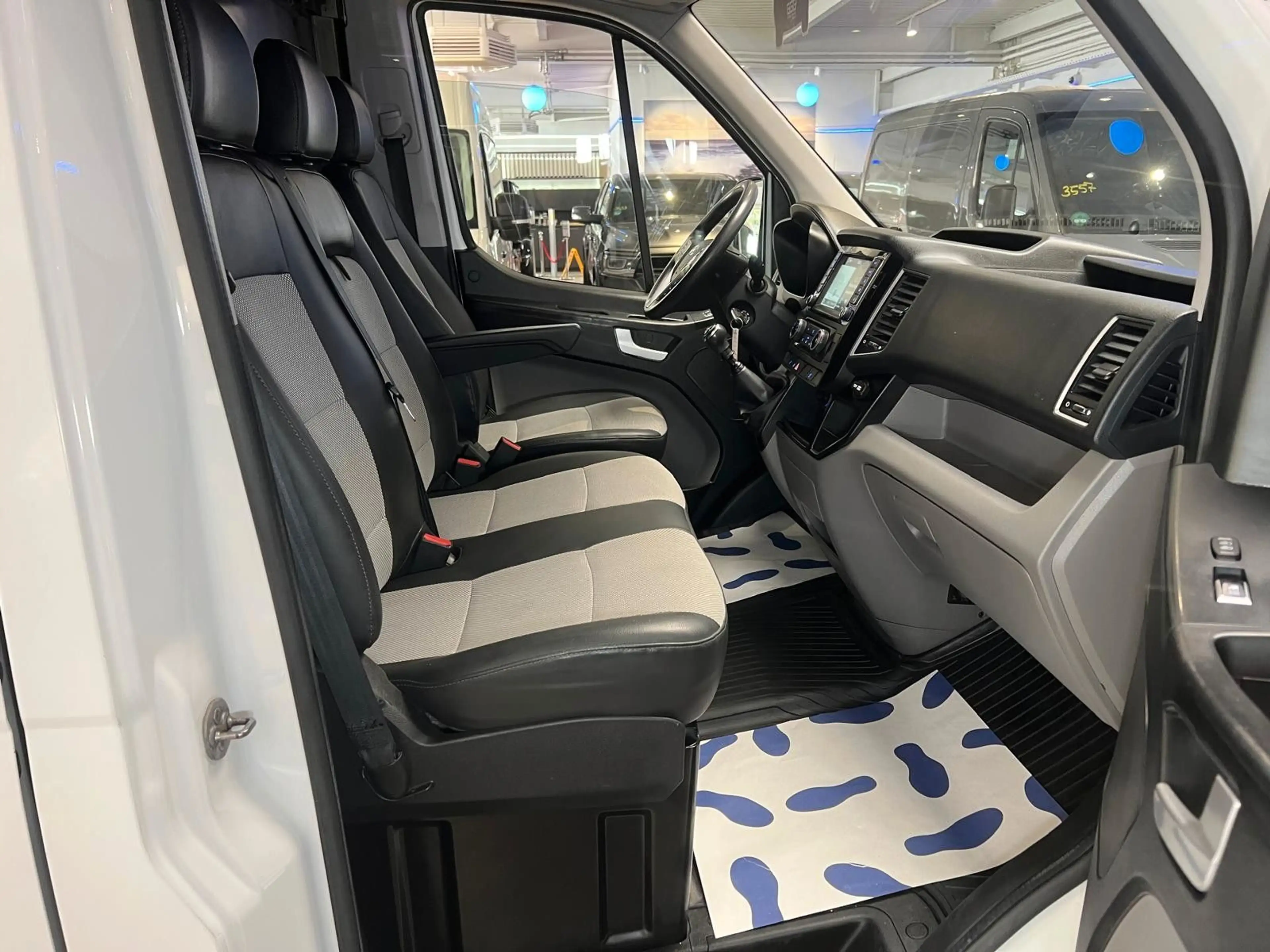 Hyundai H 350 Kasten Maxi L3-H2 Profi*Garantie*170Ps*AHK* — photo 14