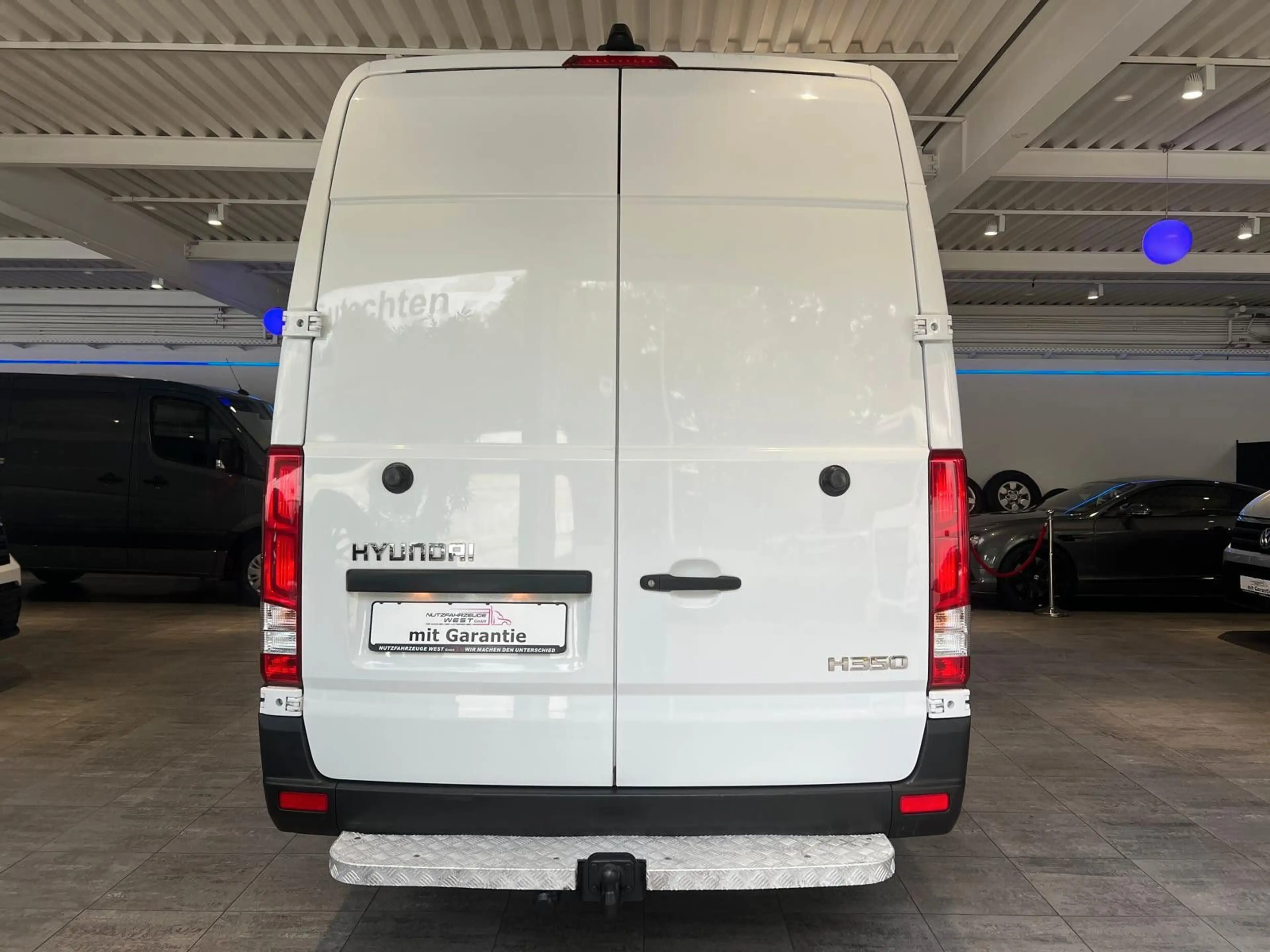 Hyundai H 350 Kasten Maxi L3-H2 Profi*Garantie*170Ps*AHK* — photo 8