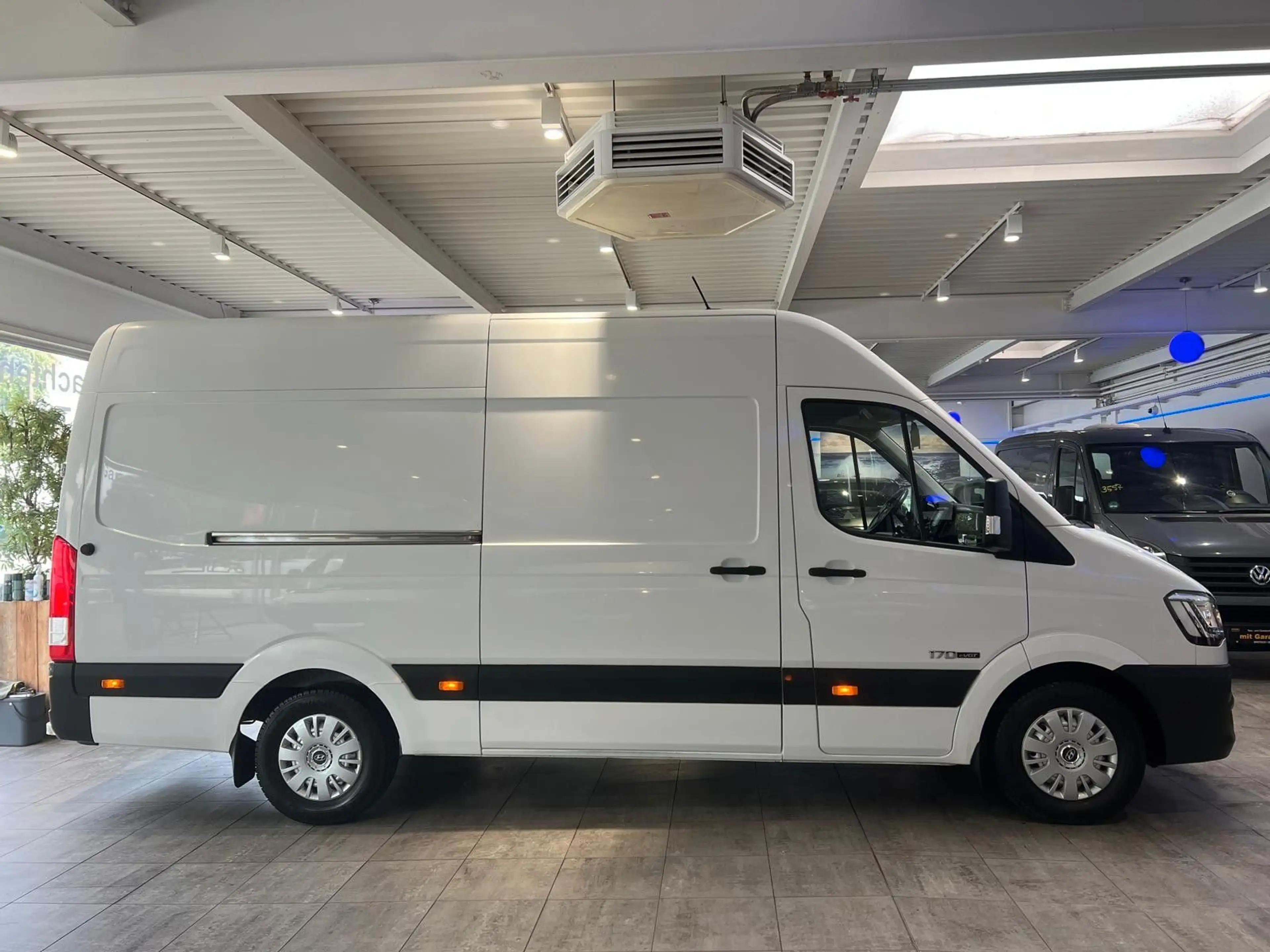 Hyundai H 350 Kasten Maxi L3-H2 Profi*Garantie*170Ps*AHK* — photo 9
