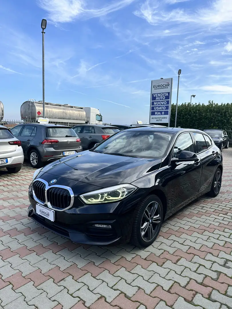 BMW 116 116d Advantage auto Nero - 1