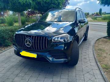 4x4 utilitaire 148€ de taxes très bon état, avec Sièges arrières et 4 autres jantes 24''