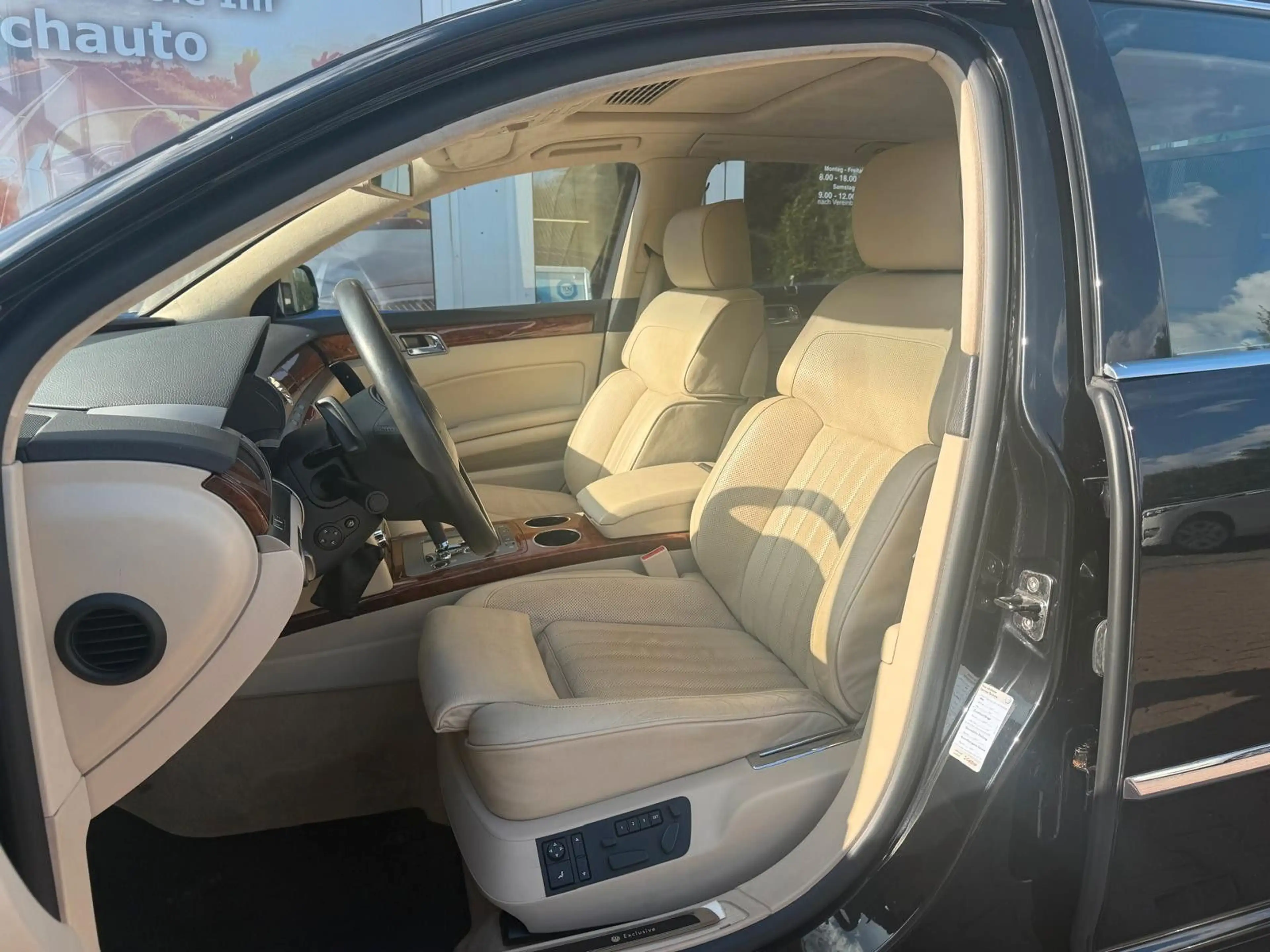Volkswagen Phaeton V6 TDI 5-Sitzer 4Motion — photo 12