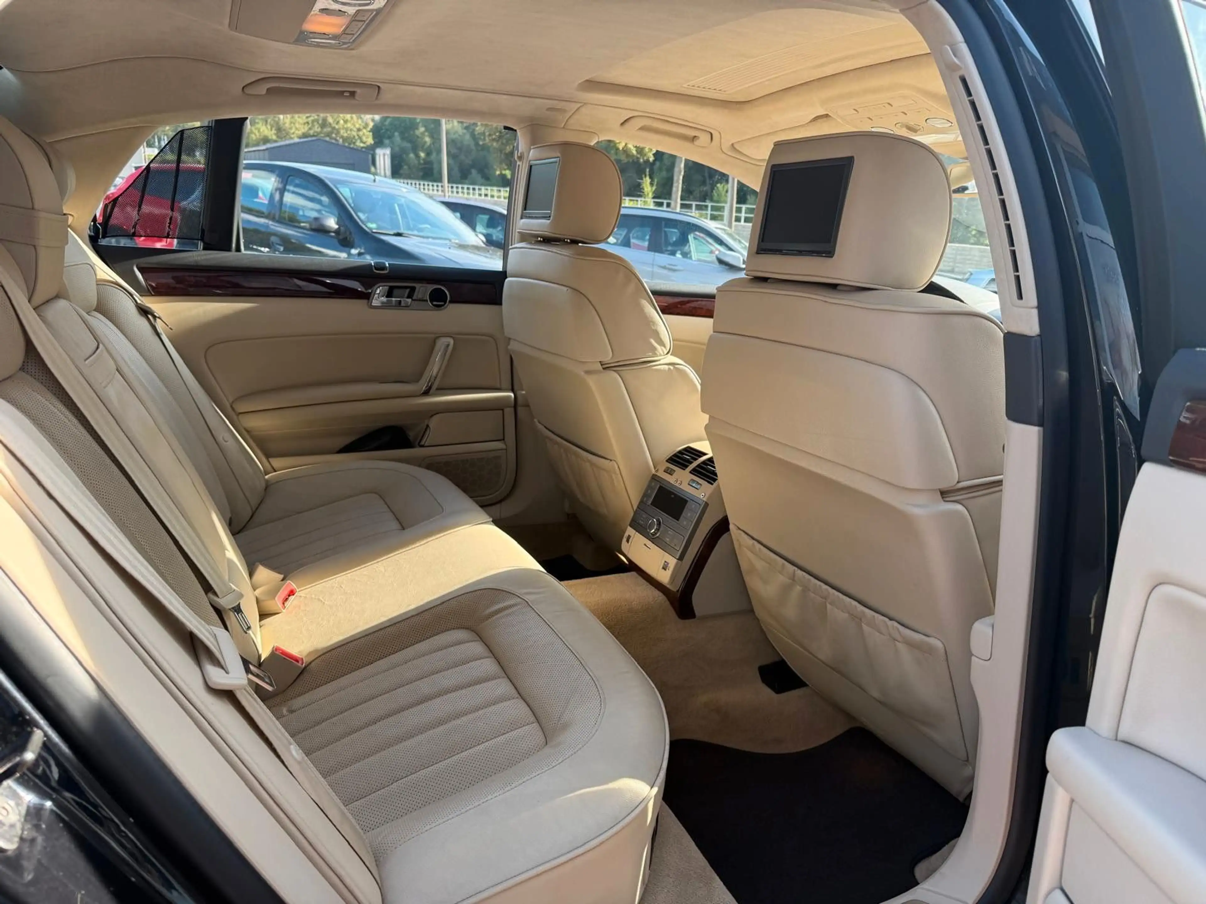 Volkswagen Phaeton V6 TDI 5-Sitzer 4Motion — photo 26