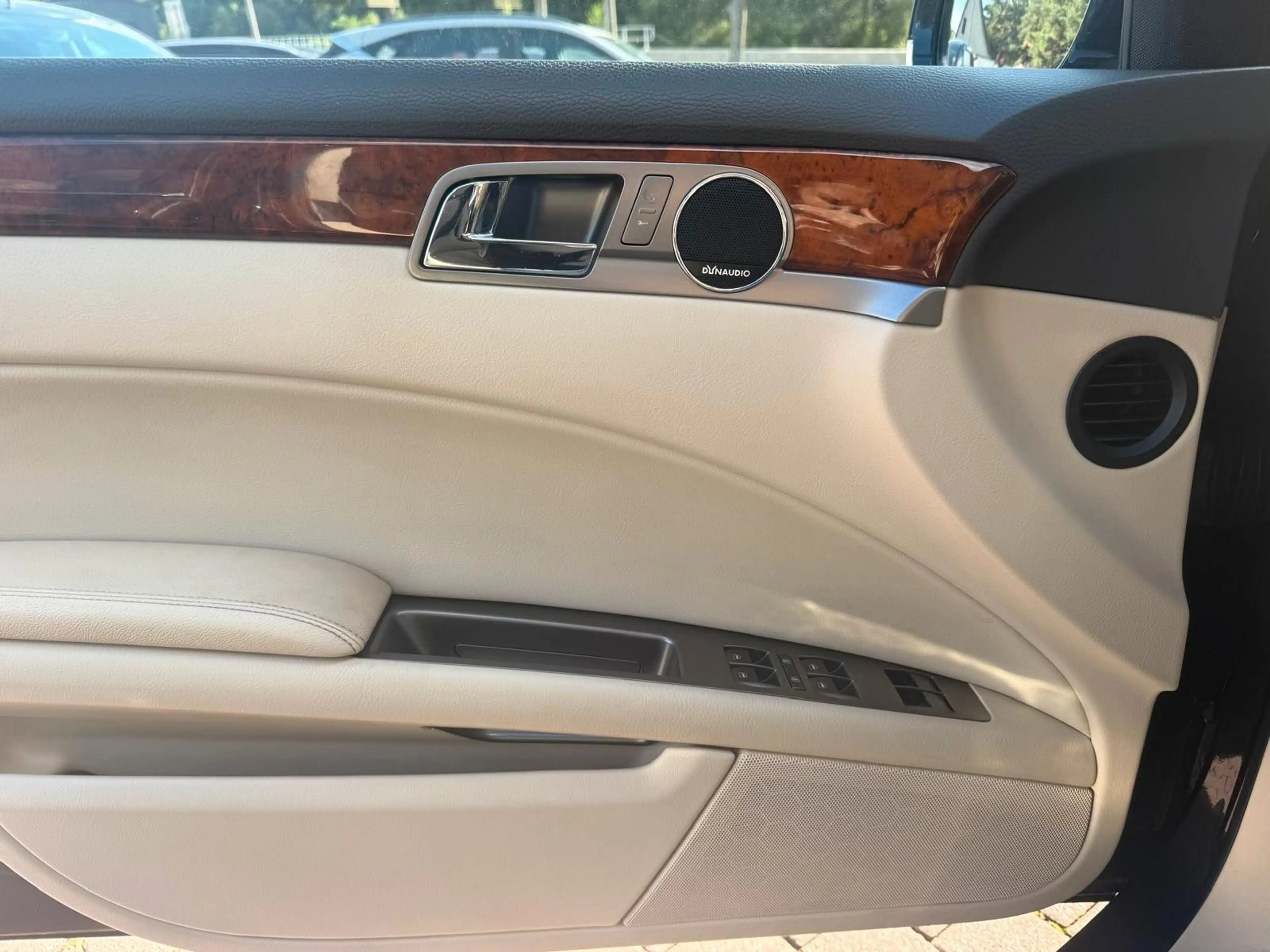 Volkswagen Phaeton V6 TDI 5-Sitzer 4Motion — photo 9